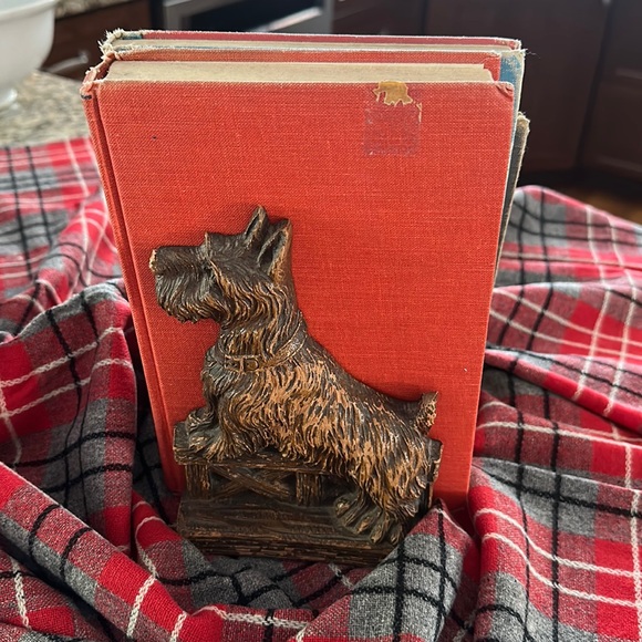Vintage Syroco Wood Scottie Dog bookend. - Picture 1 of 5